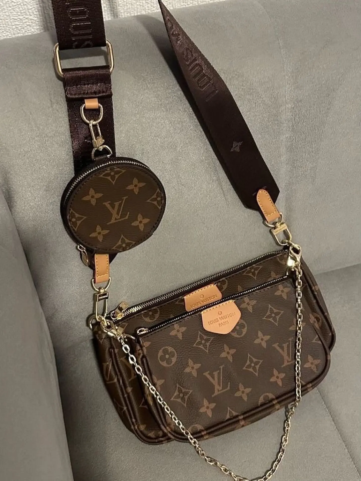 Bolso multi-pochette monogram marrón 3