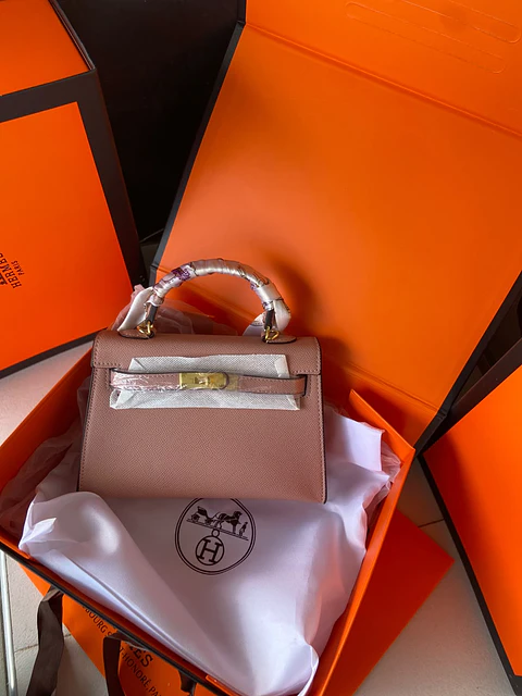 Mini bolso tipo Kelly