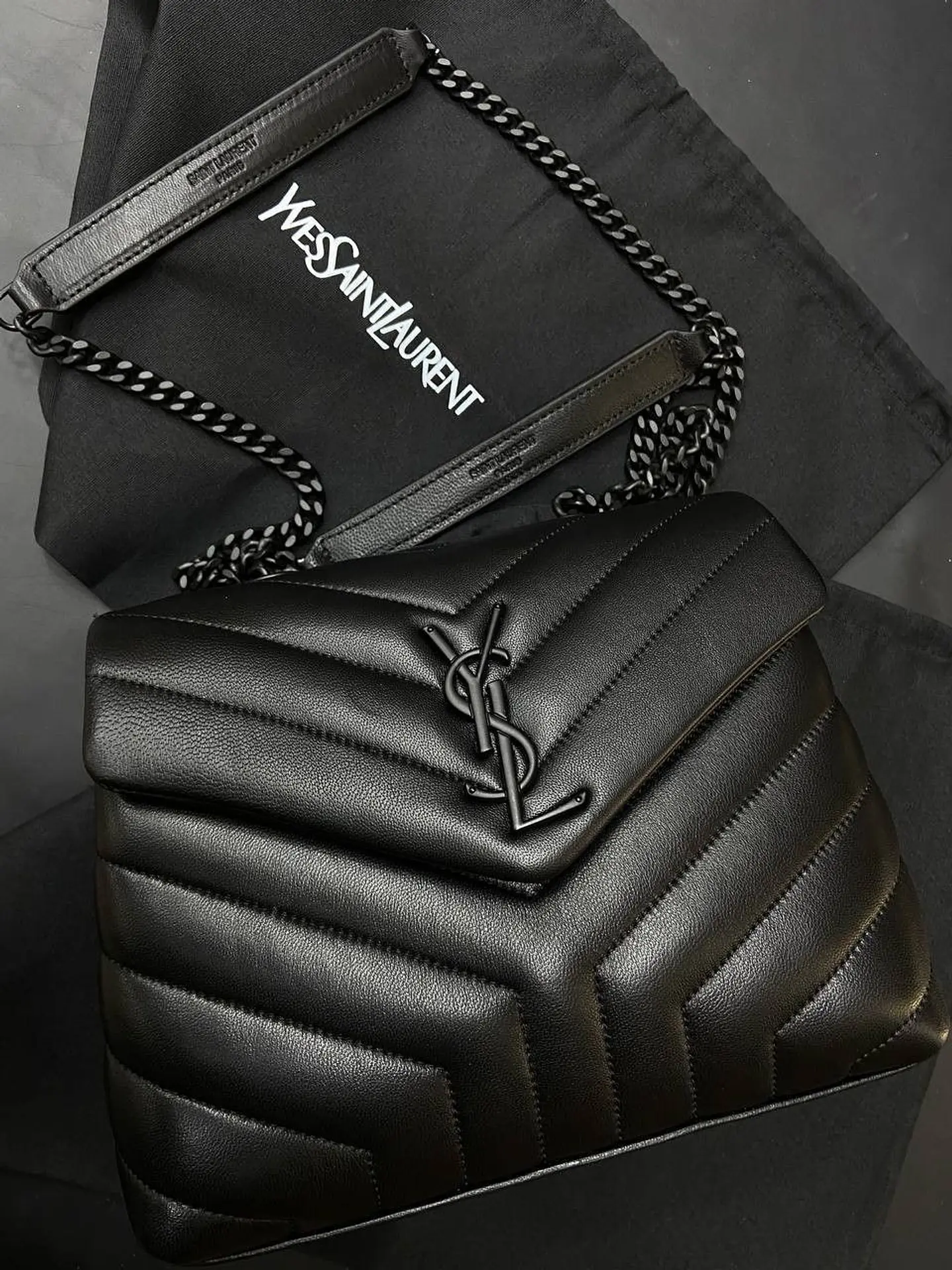 Bolso acolchado con cadena 3