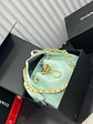 Bolso con cadena dorada - Miniatura 4