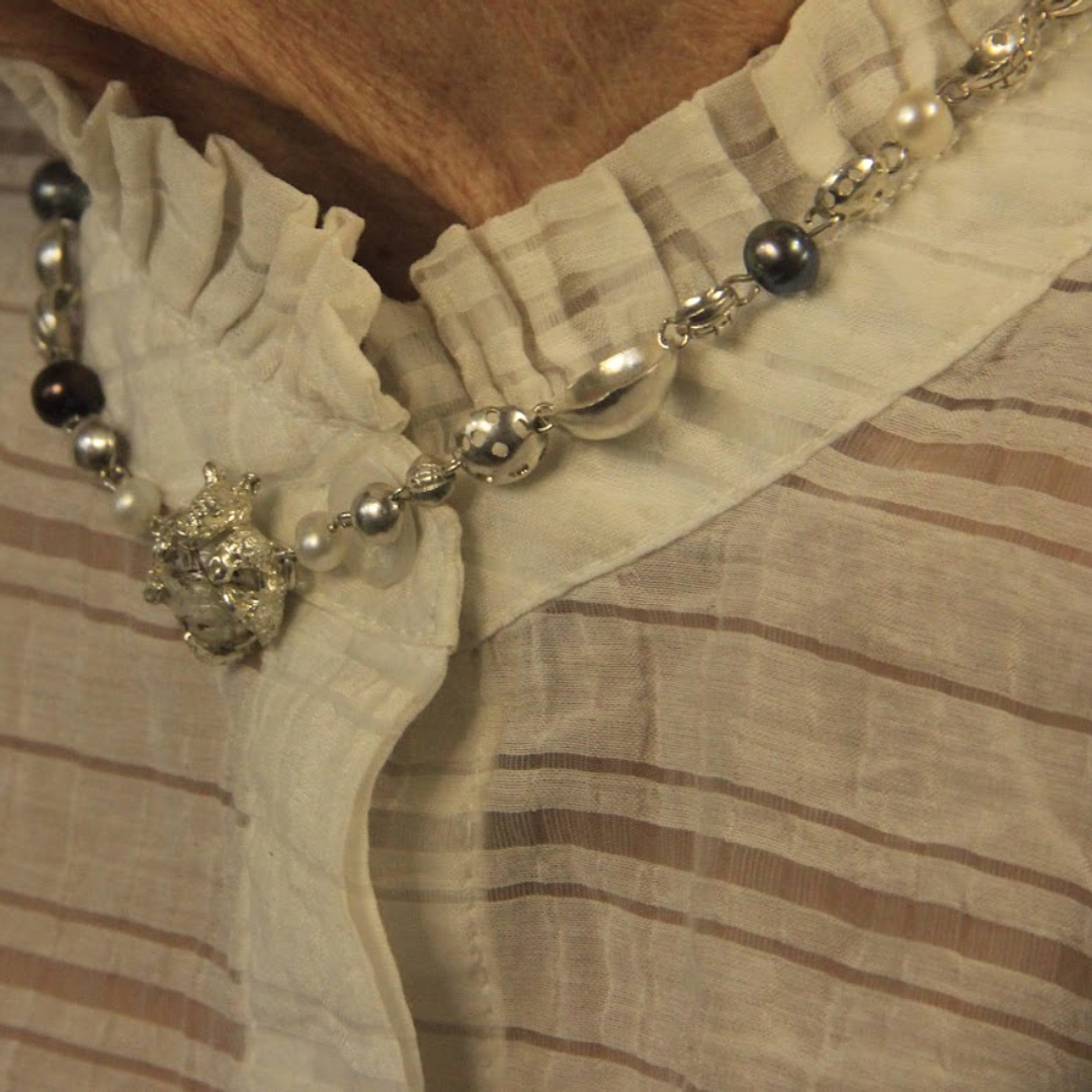 Gargantilla Armadillo Plata y Perlas 1