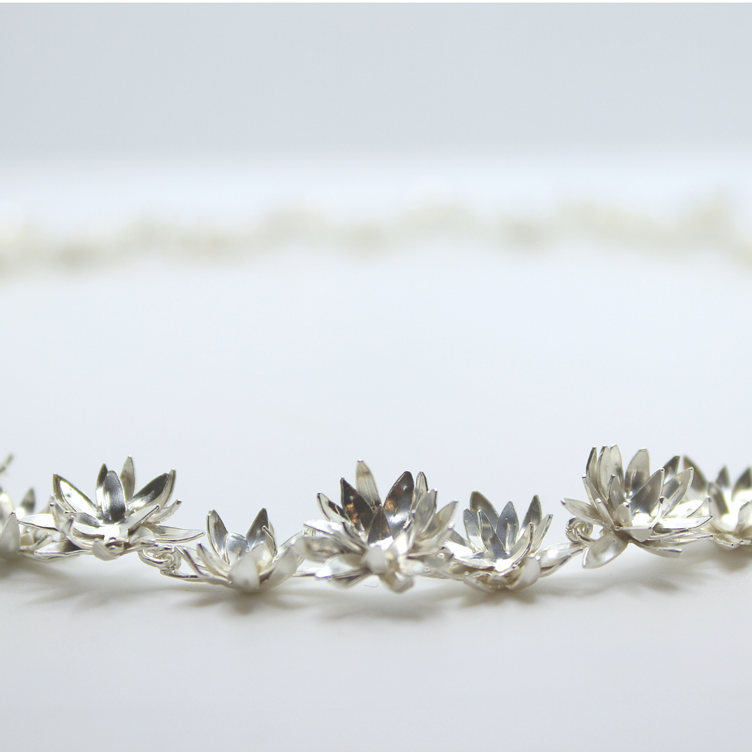 Gargantilla Frailejones Baby Plata 3