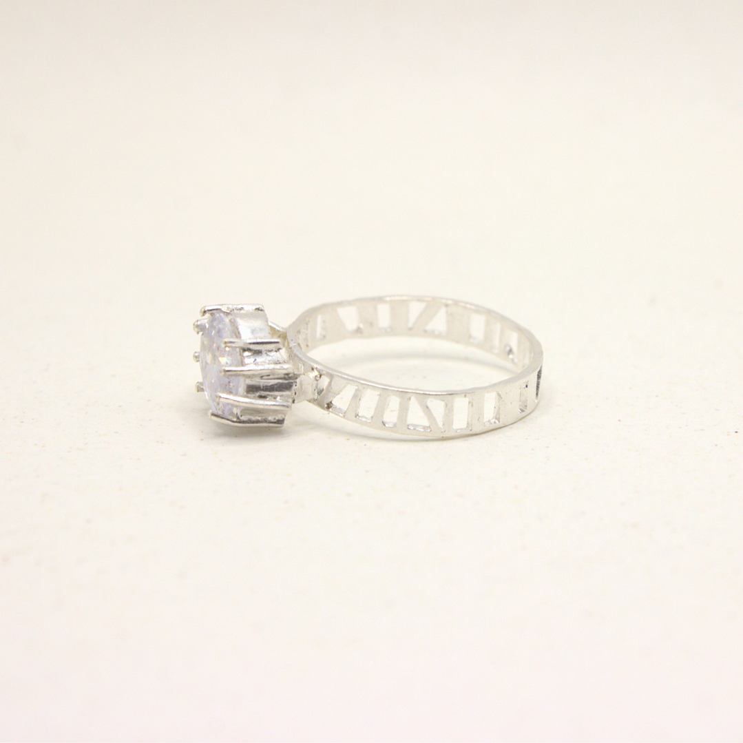 Anillo Coral con Engaste 2