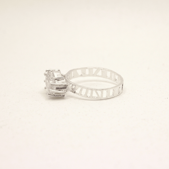 Anillo Coral con Engaste 2