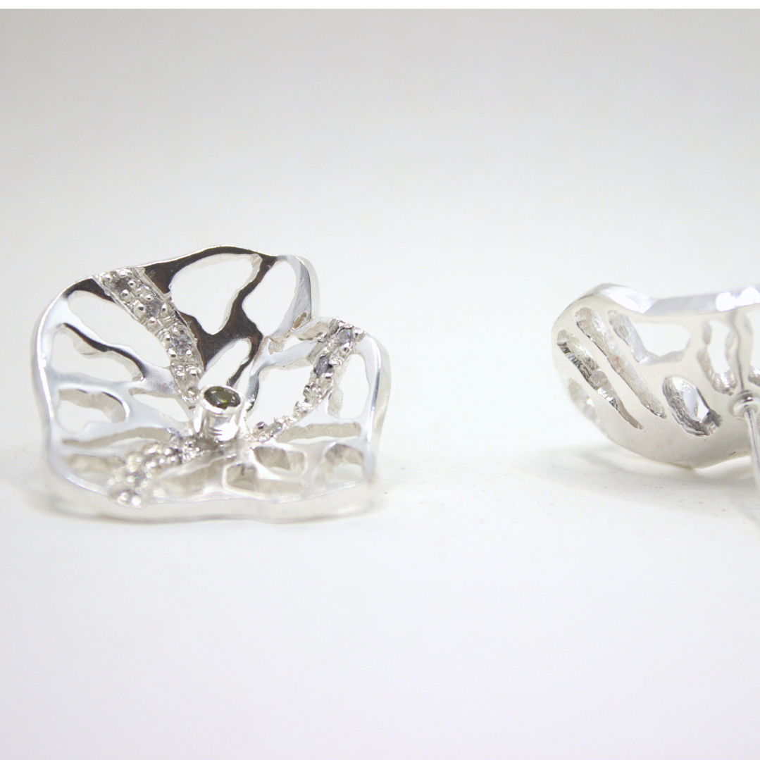 Aretes corales engaste galería 1