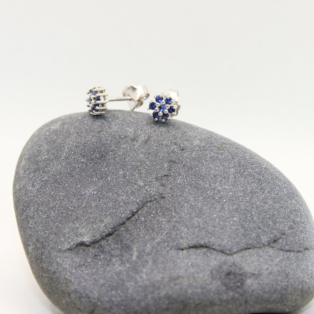 Aretes Mini Marquesa plata paladio 2