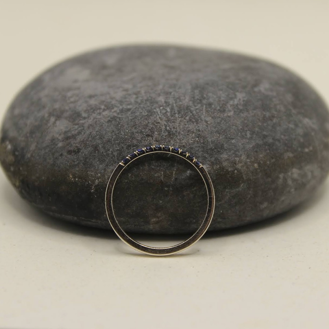 Anillo plata paladio con zafiros naturales 2