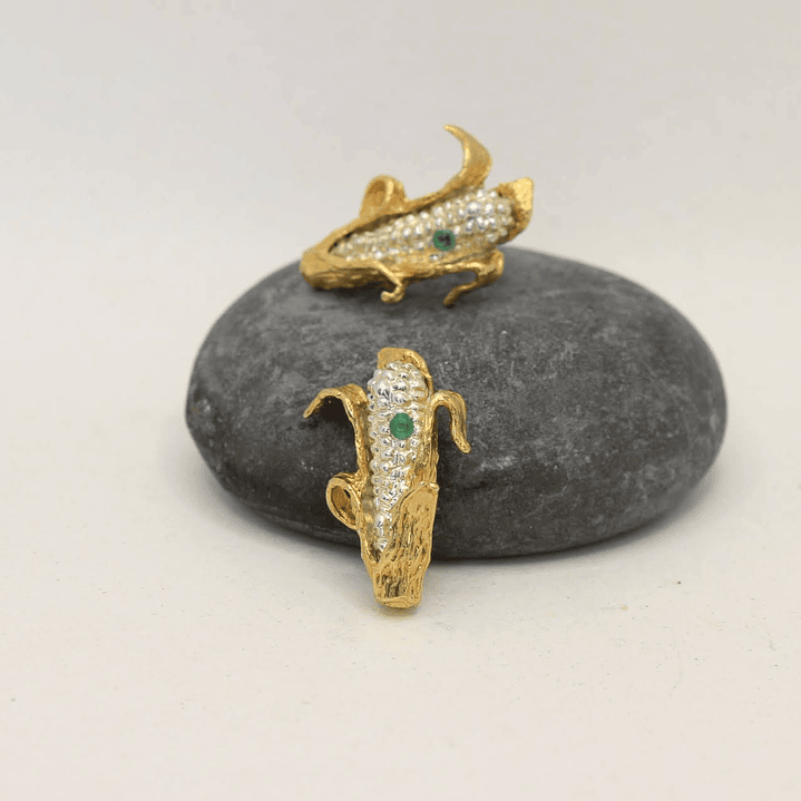 Aretes Maíz Mediano esmeralda 2