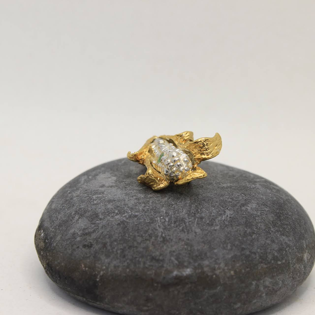 Collar Maíz Mediano Esmeralda Plata  Enchape en oro  2