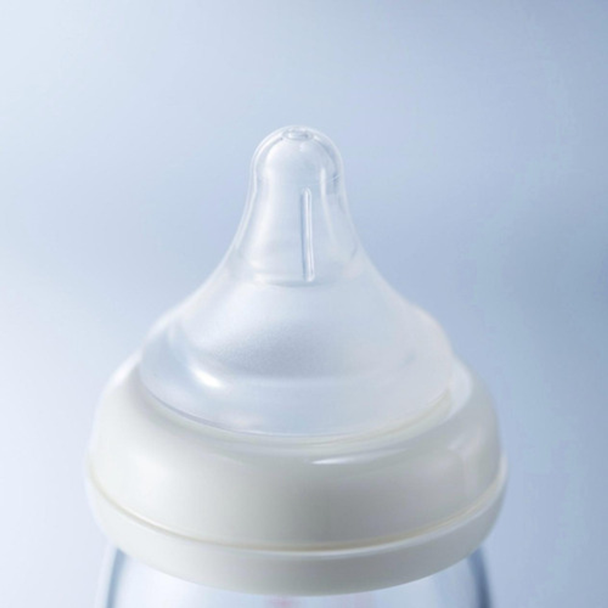 Mamadera 160ml Pigeon  + 2 Tetinas Boca Ancha 7