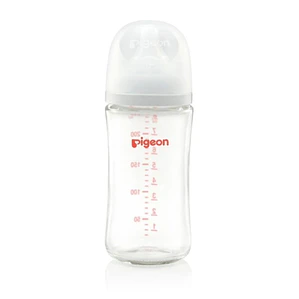 Mamadera Plastica 240ml Pigeon Softouch  