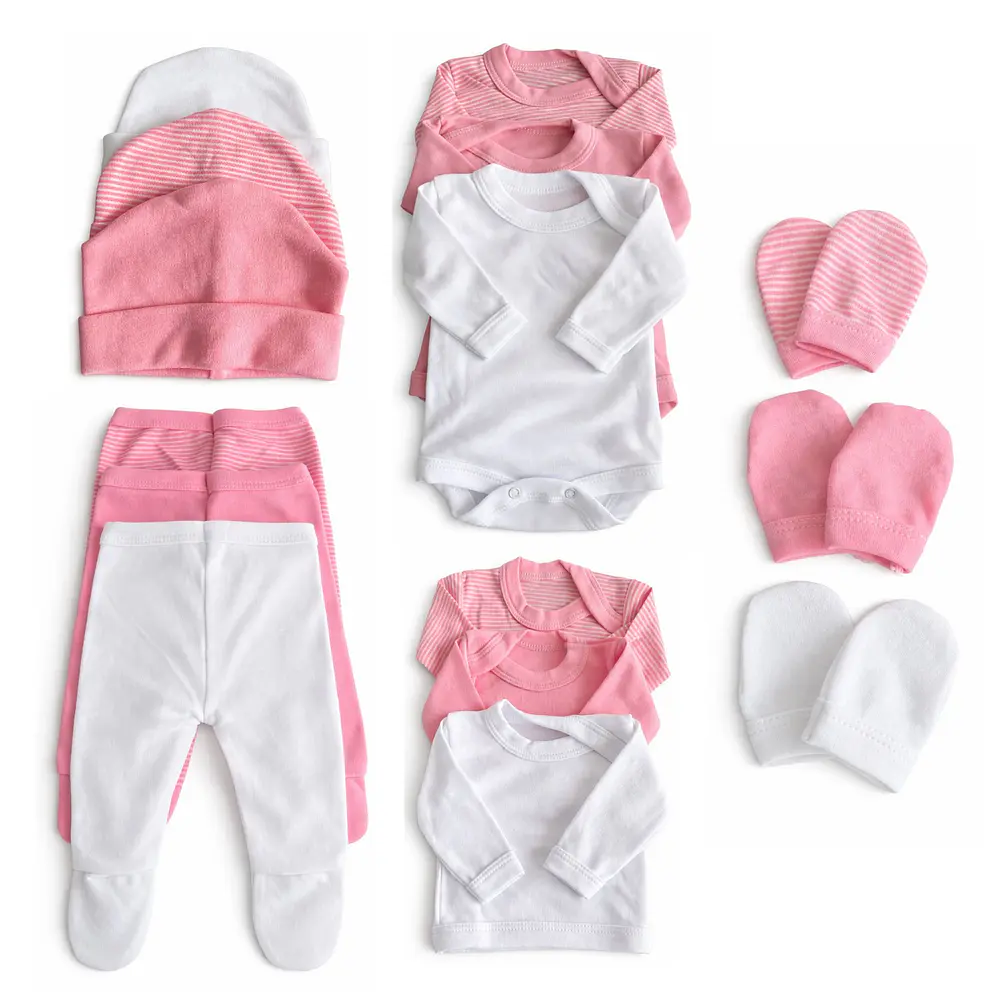 PACK AJUAR 15 PIEZAS DISEÑO ROSA/ BLANCO 1