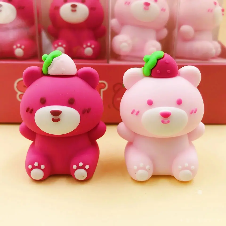 SACAPUNTA KAWAII 3D OSITO STRAWBERRY  2