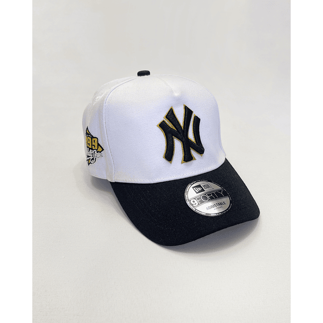 Gorra New York Yankees MLB White Black 9Forty A-Frame