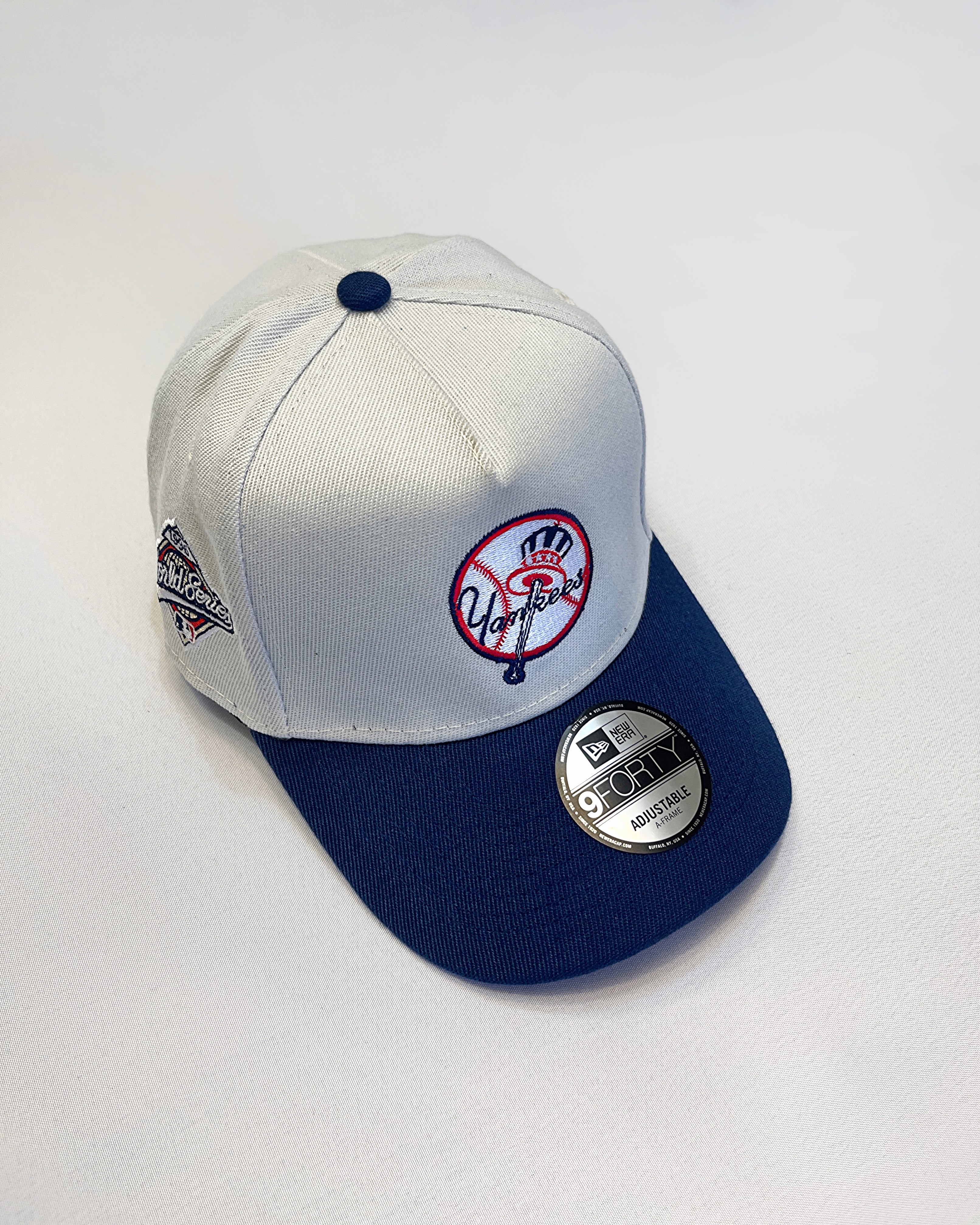 Gorra New York Yankees MLB Cream Navy 9Forty A-Frame