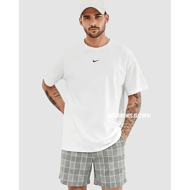 POLERAS OVERSIZE Focus Swoosh 