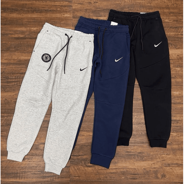 Pantalones Modelo Chelsea x Tech