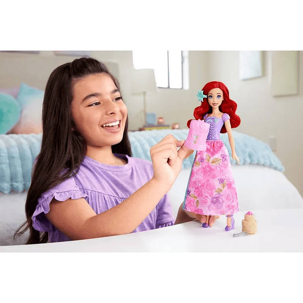 DISNEY PRINCESS ARIEL SPIN & REVEAL 11 SORPRESAS MATTEL NV25 2