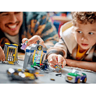 LEGO BATICUEVA CON BATMAN, BATGIRL Y THE JOKER 76272 8