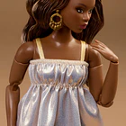 BARBIE BASICS MODEL 09 VESTIDO DORADO ARTICULADA 4