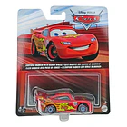 CARS RAYO MCQUEEN CON LLANTAS DE CARRERAS 1:55 4