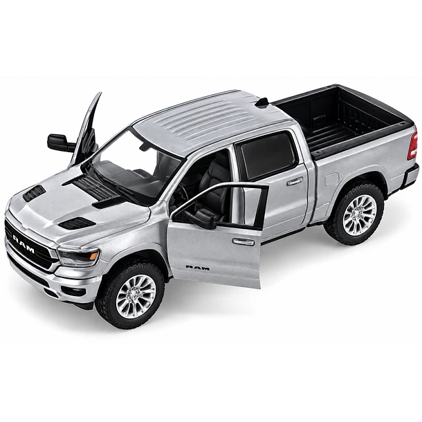 RAM 1500 CREW CAB LARAMIE 2019 MOTORMAX ESCALA 1:24 PLATA 1