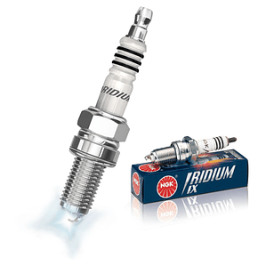 Bujía NGK Iridium CR8EIX. (Reemplaza a Denso IU24)