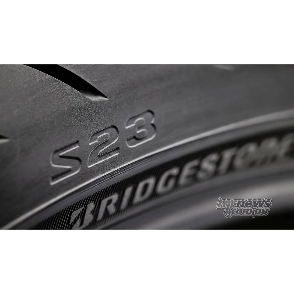 Battlax S23, 120/70ZR-17. Neumático Bridgestone