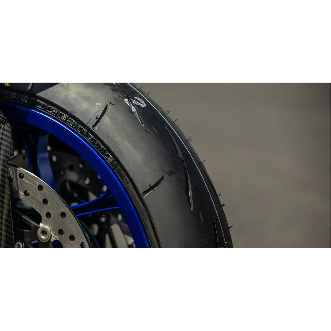 Battlax RS11 Racing Street, 120/70ZR-17. Neumático Bridgestone 3