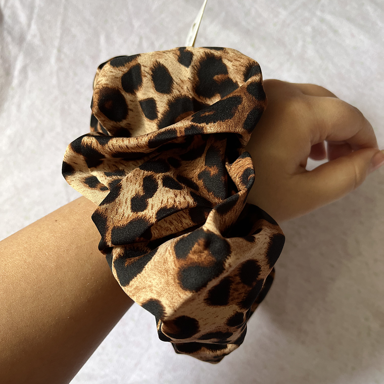 Maxi Scrunchies 2
