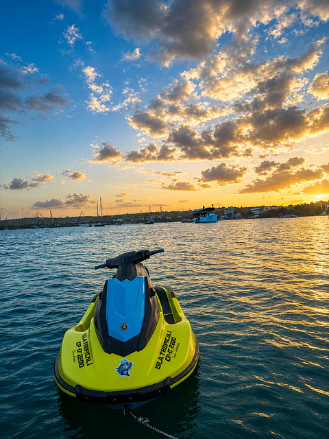 MOTO ACUATICA JETSKY 