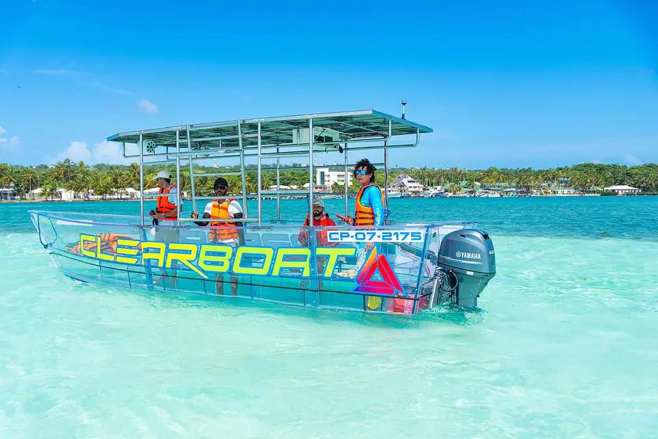 CRISTAL CLEAR BOAT 6