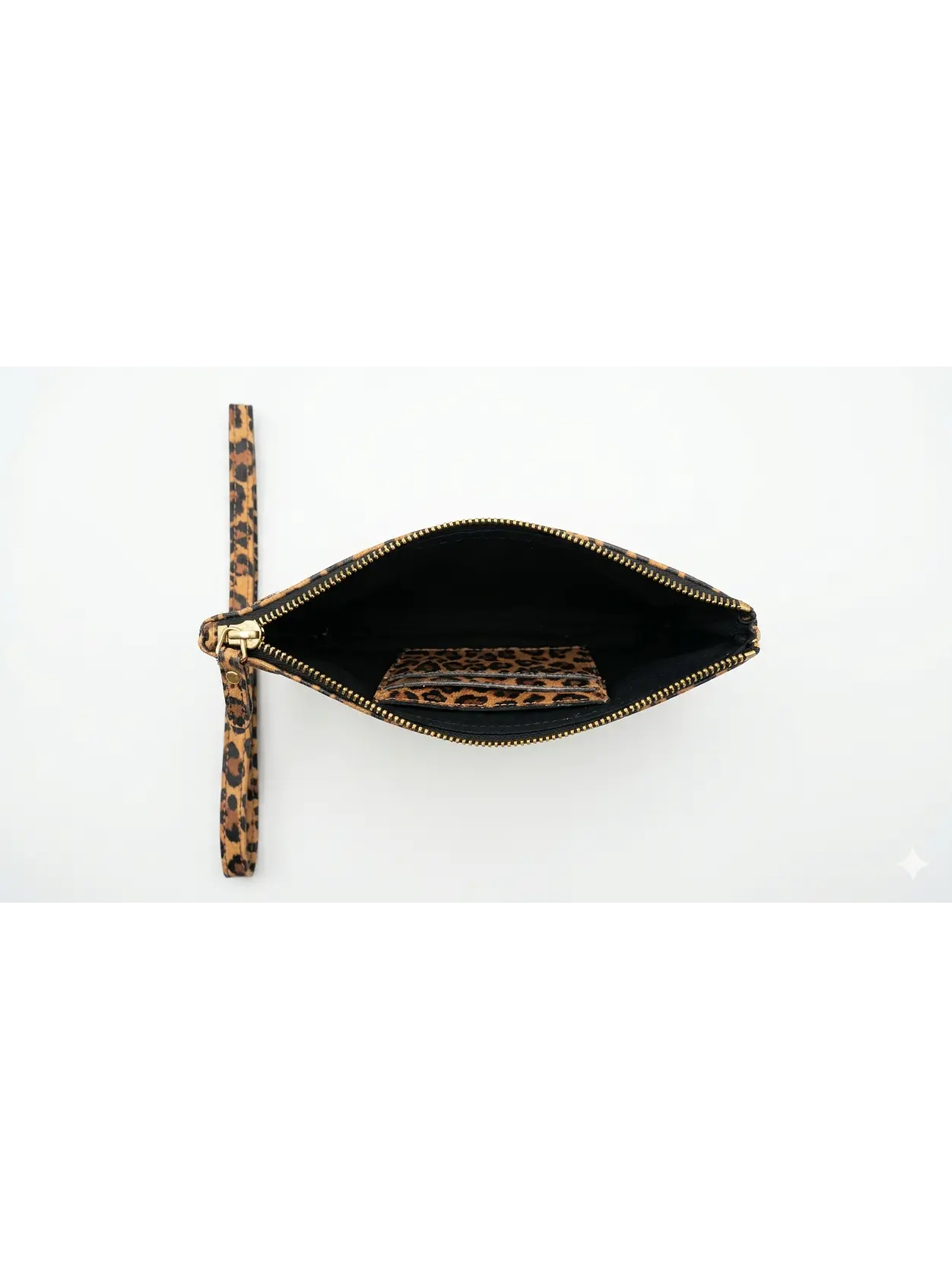 Clutch, cartera de mano de cuero Isolda - Cuero 3