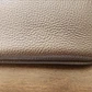 Cartera de mano Isolda Chocolate - Cuero LWG - Hecho a mano - Miniatura 4