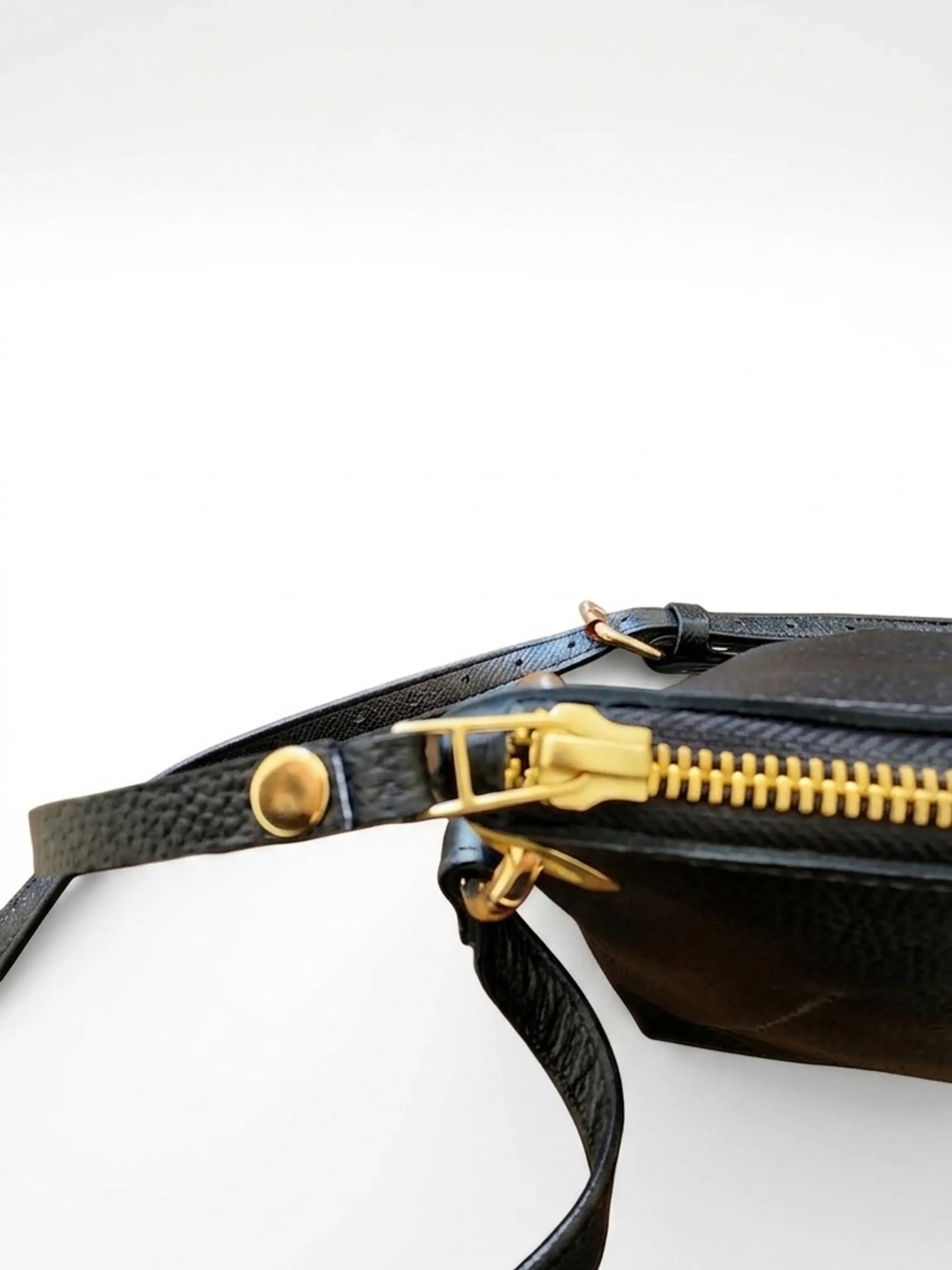 Cartera Isolda Negra - Cuero LWG - Hecho a mano 4