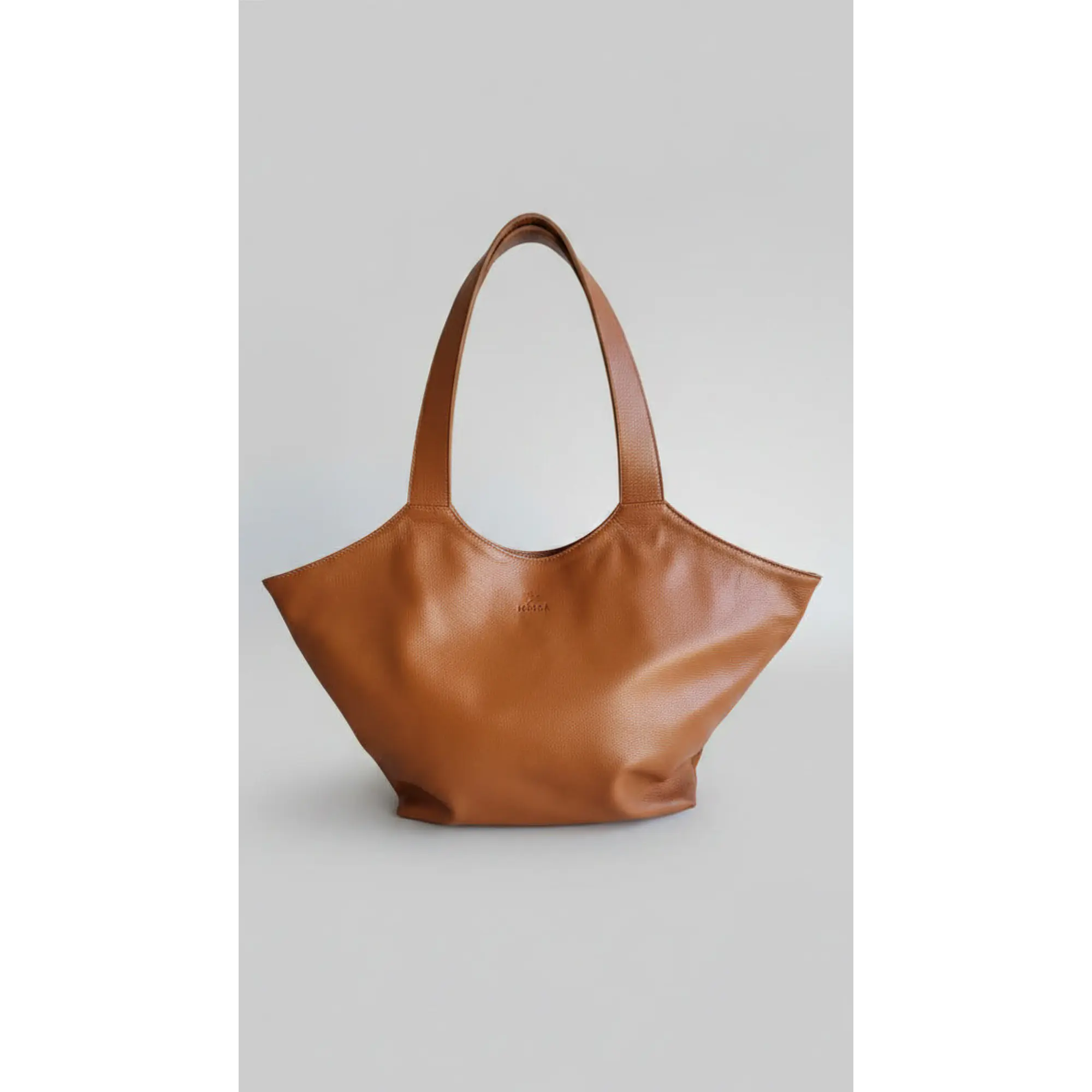 Shopper Isolda Color Caramelo - Extra Large - Cuero LWG - Hecho a mano 2