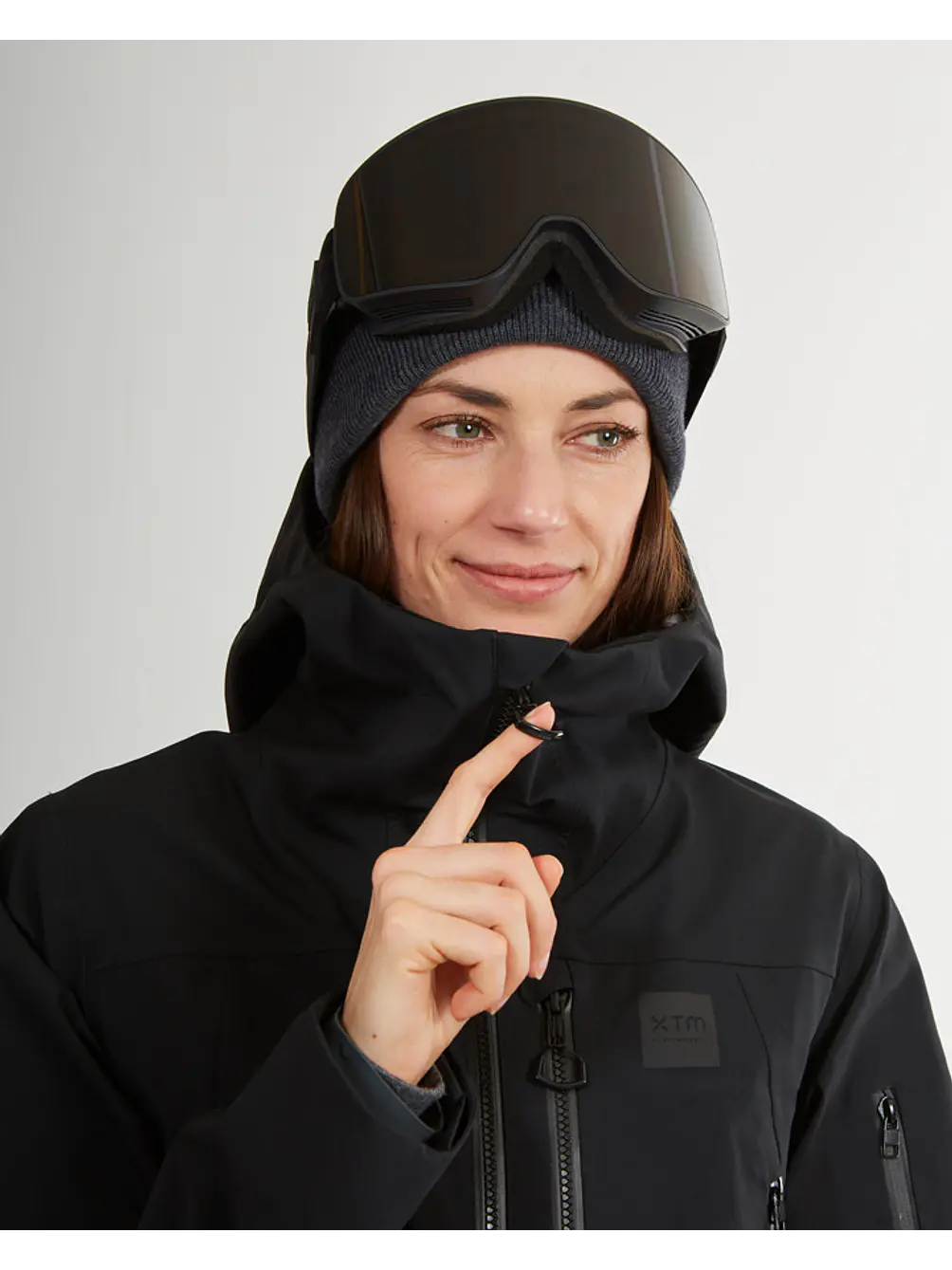 Chaqueta Técnica Solitaire BLK XTM 10