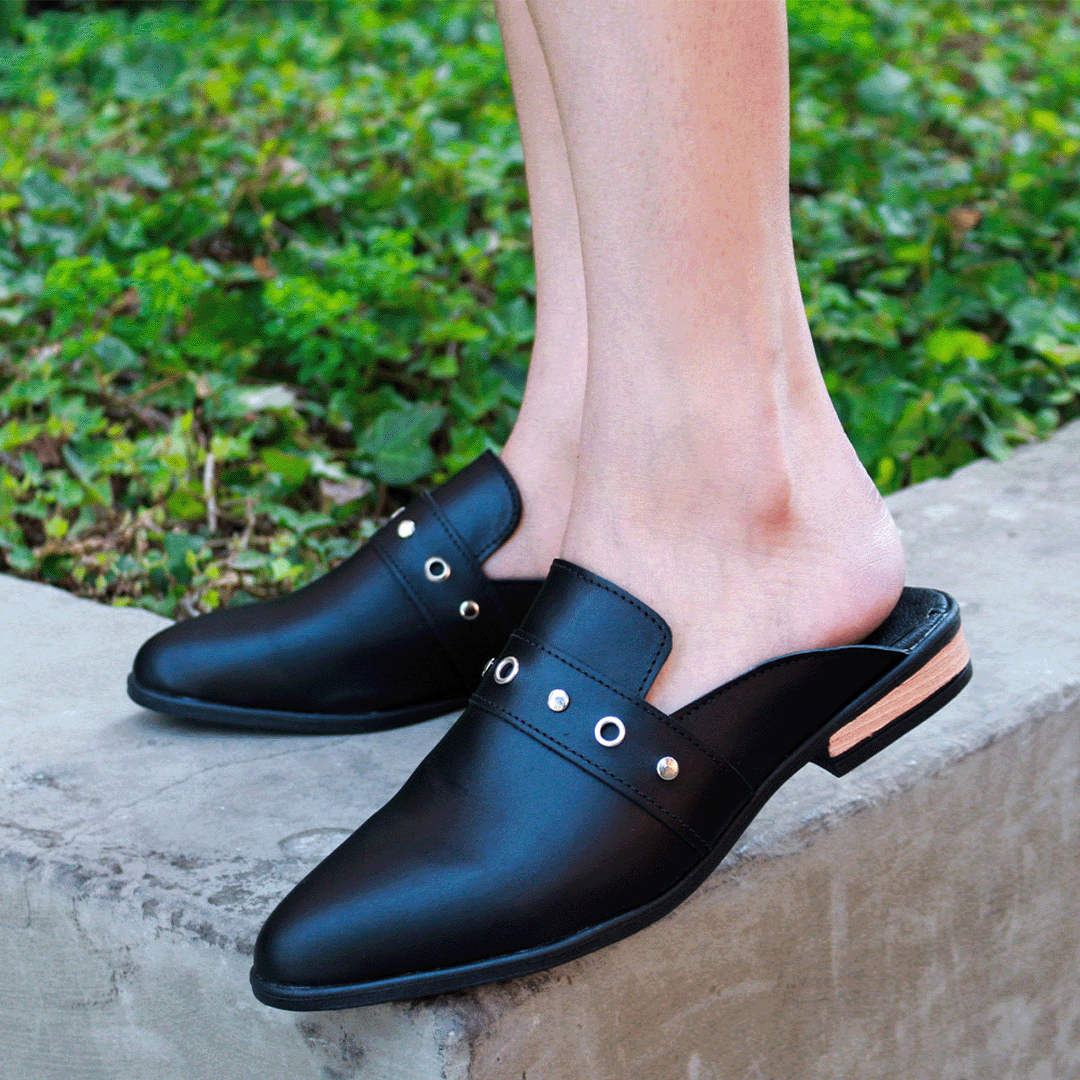 Puntilla Negra Tachas - Zapatos 100% Cuero, hechos en Chile para tí