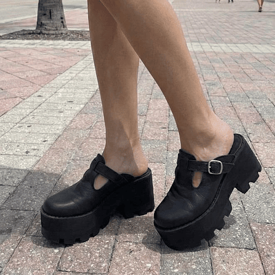 Zueco Nepal Negro Mate Plataforma