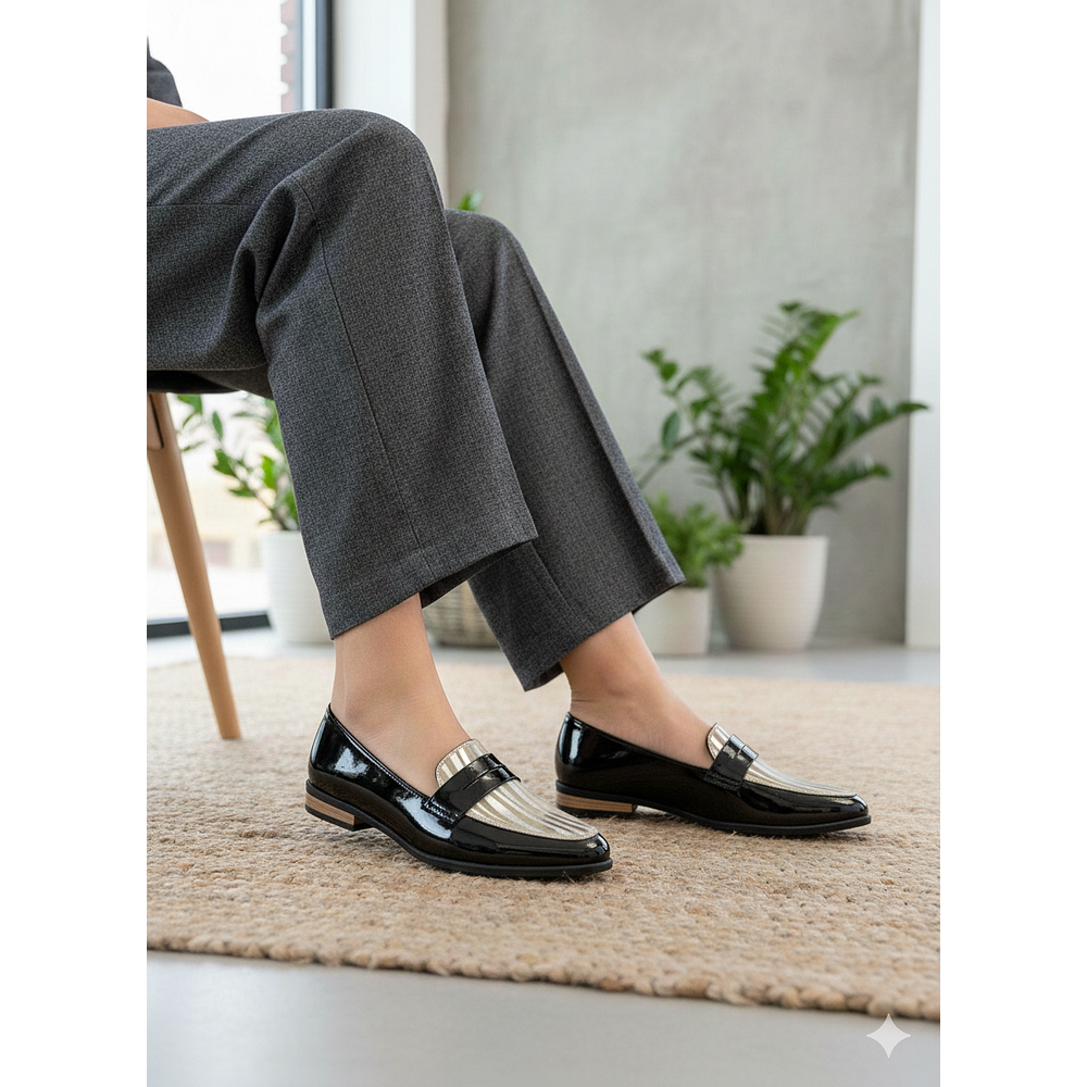 Mocasin Versalles Negro Charol Plata