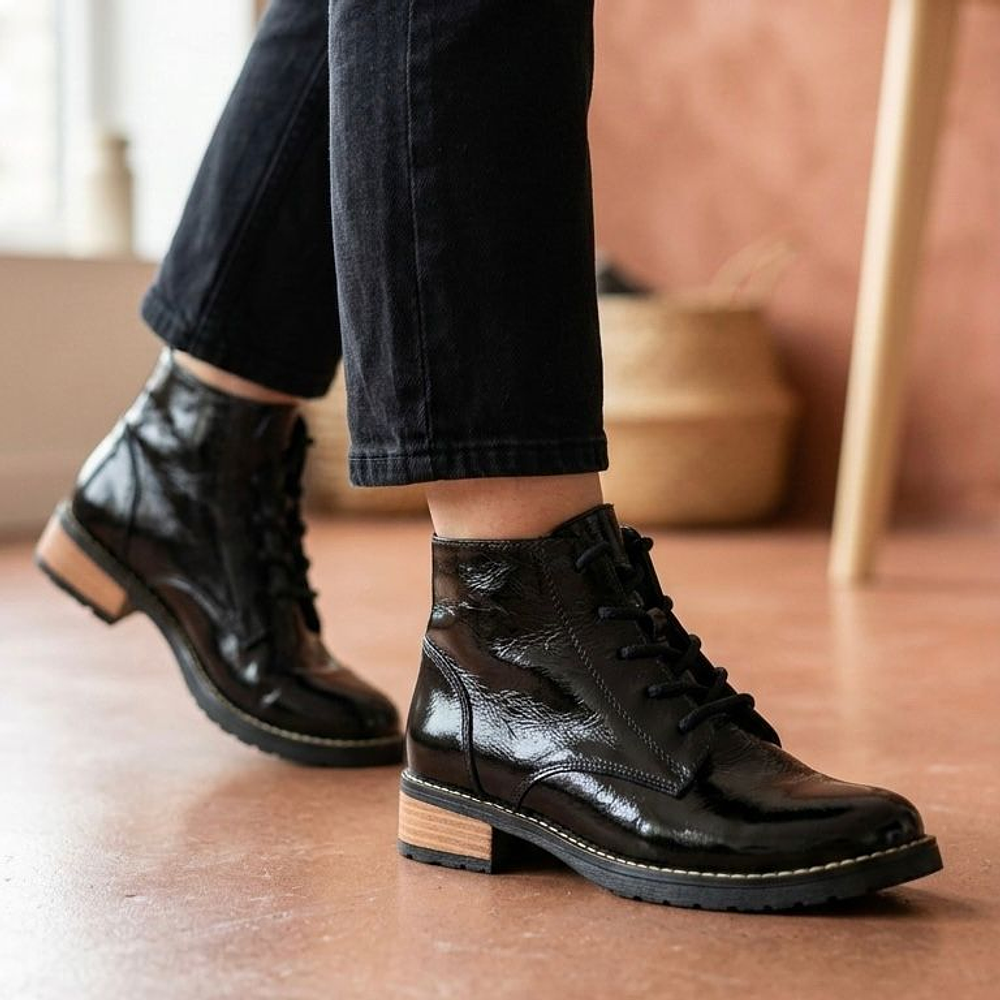 Botín Boston Negro Charol