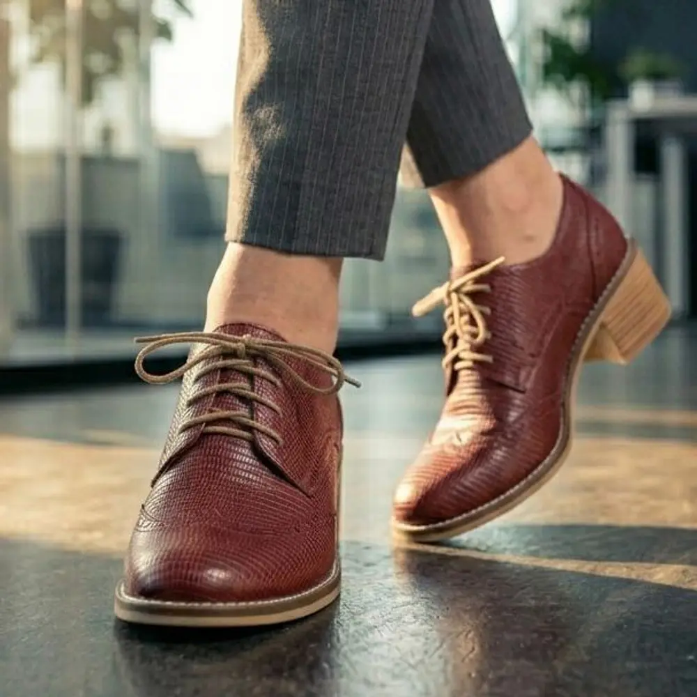 Zapato Oxford Burdeo Textura