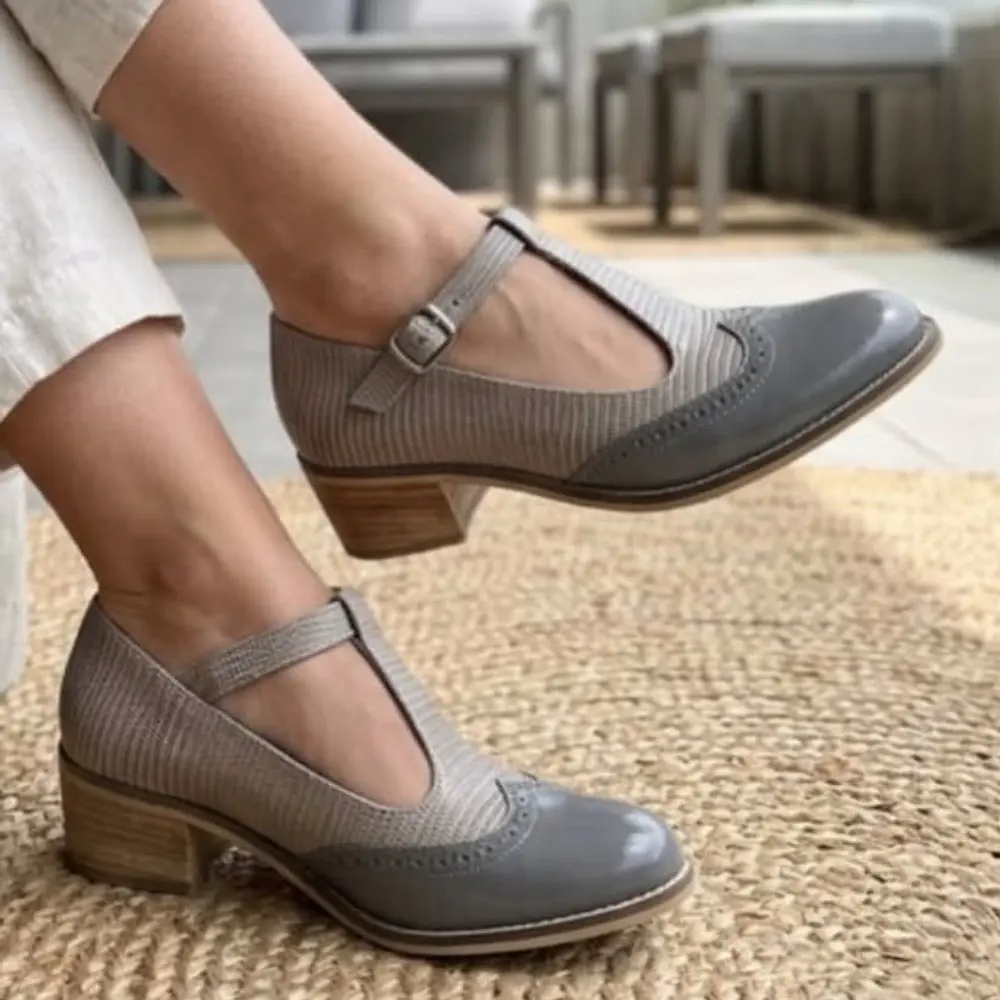 Zapato Málaga Gris Charol Textura