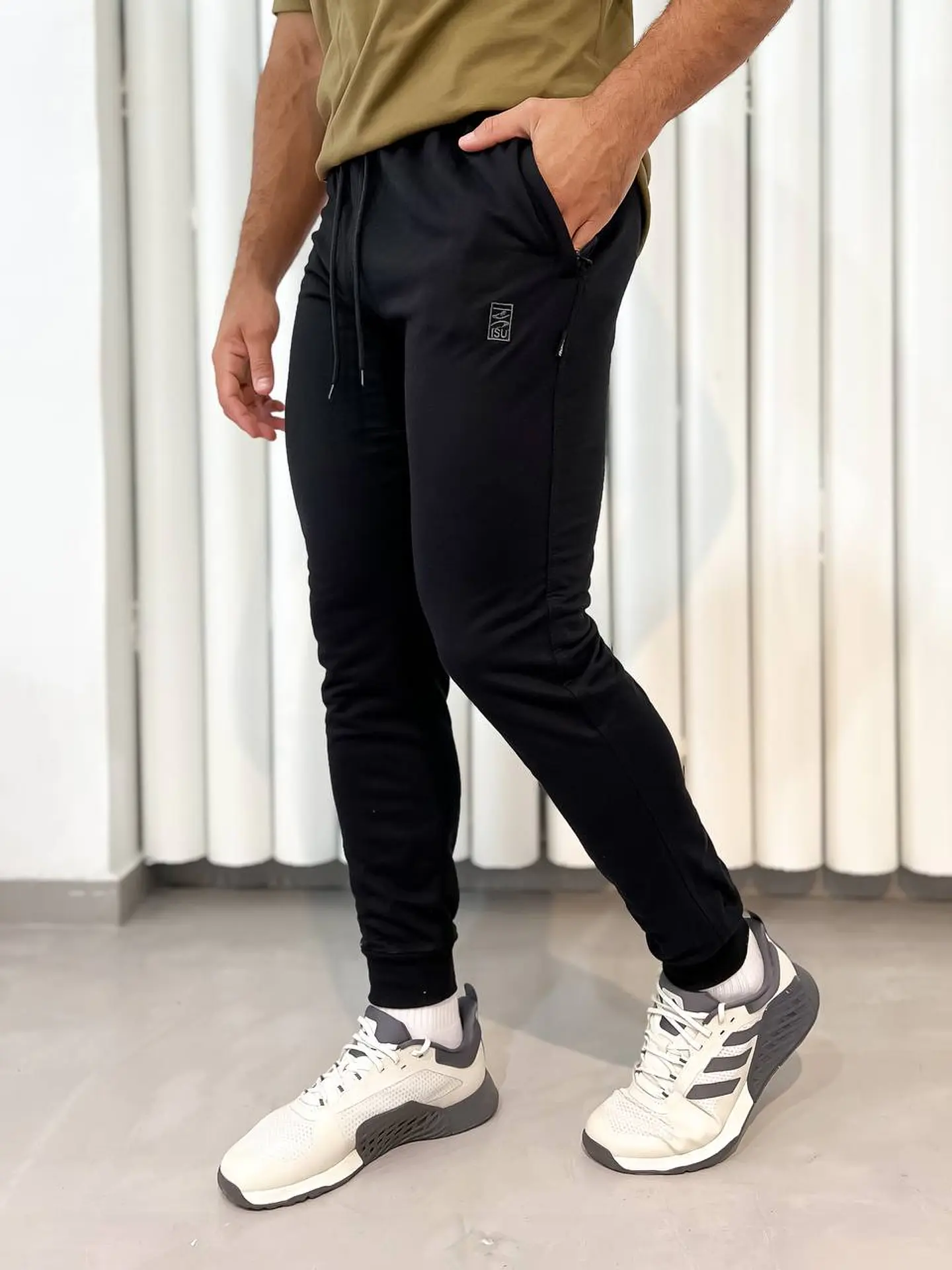Abel Pantalón Hombre ISU 2