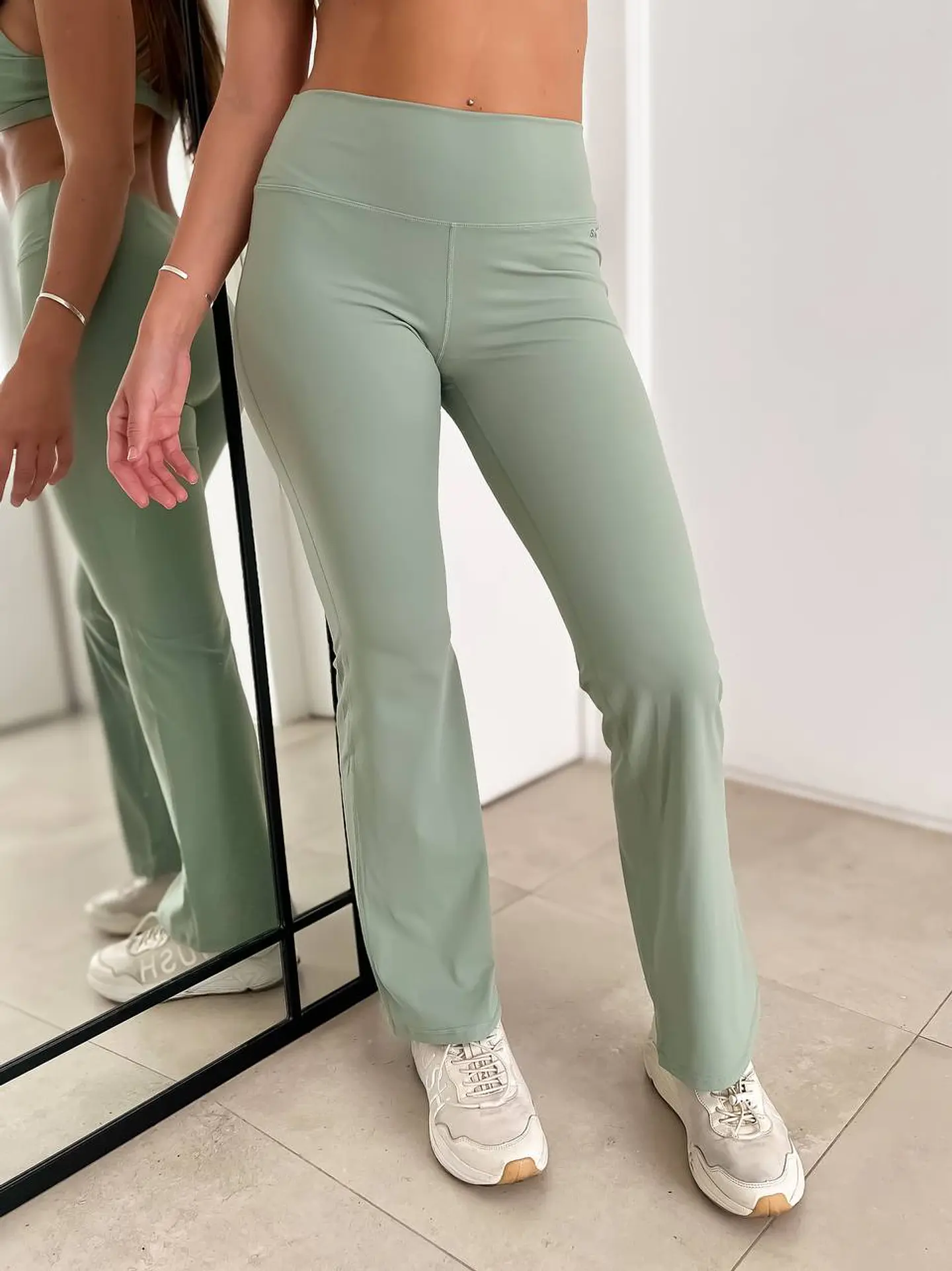 Oxford Pantalón Mujer 17