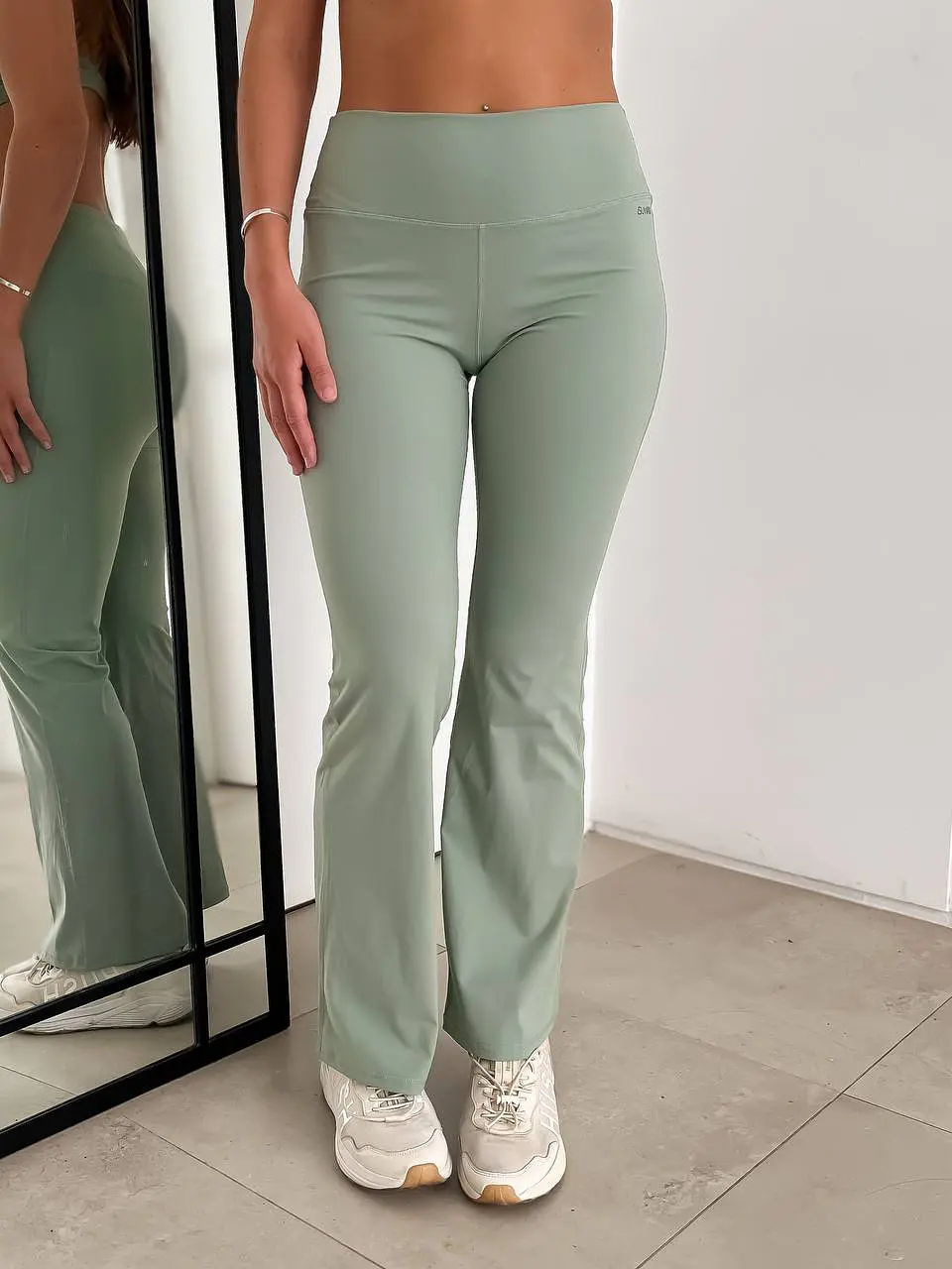Oxford Pantalón Mujer 20