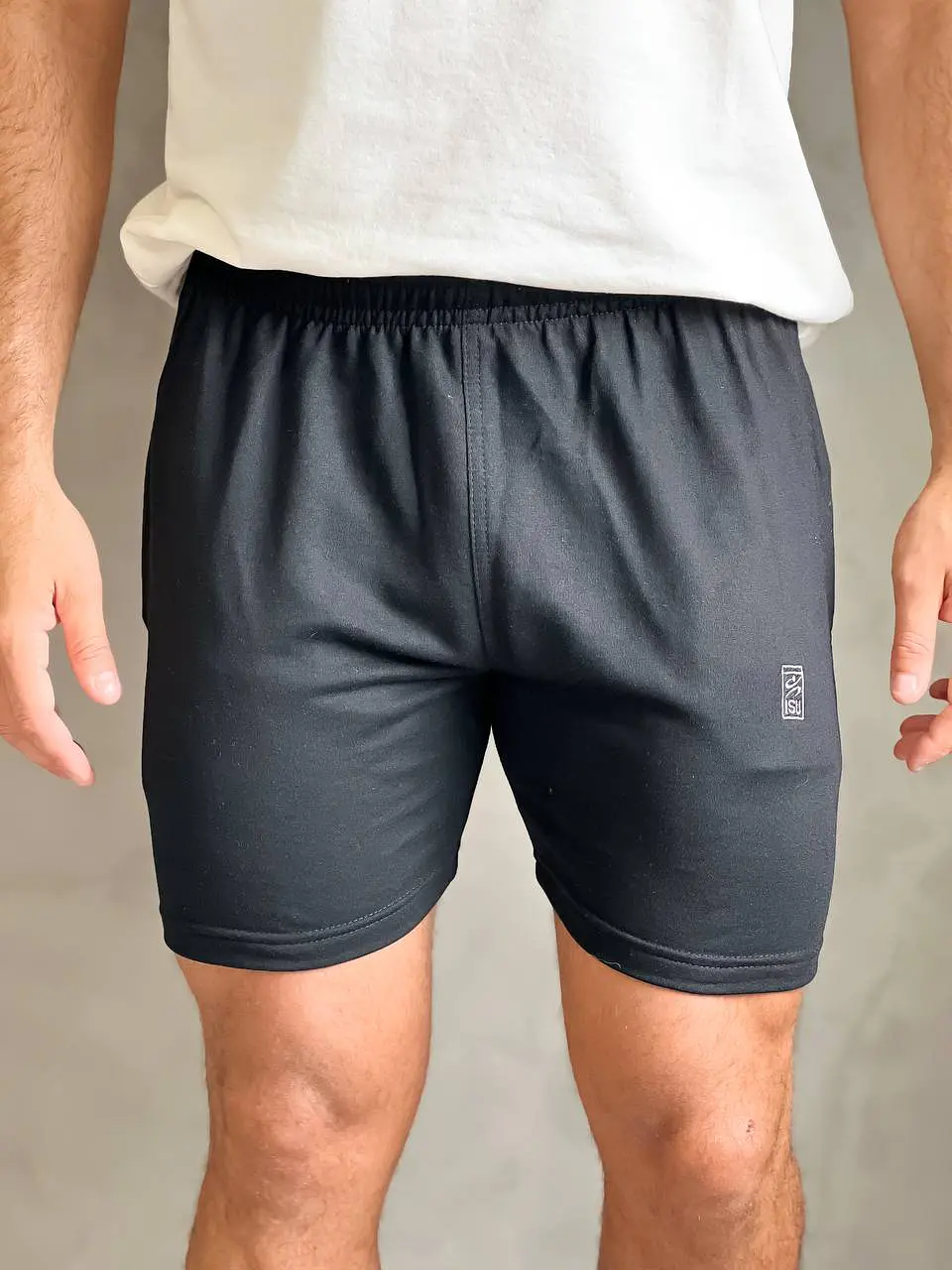 Akil Short Hombre ISU 11