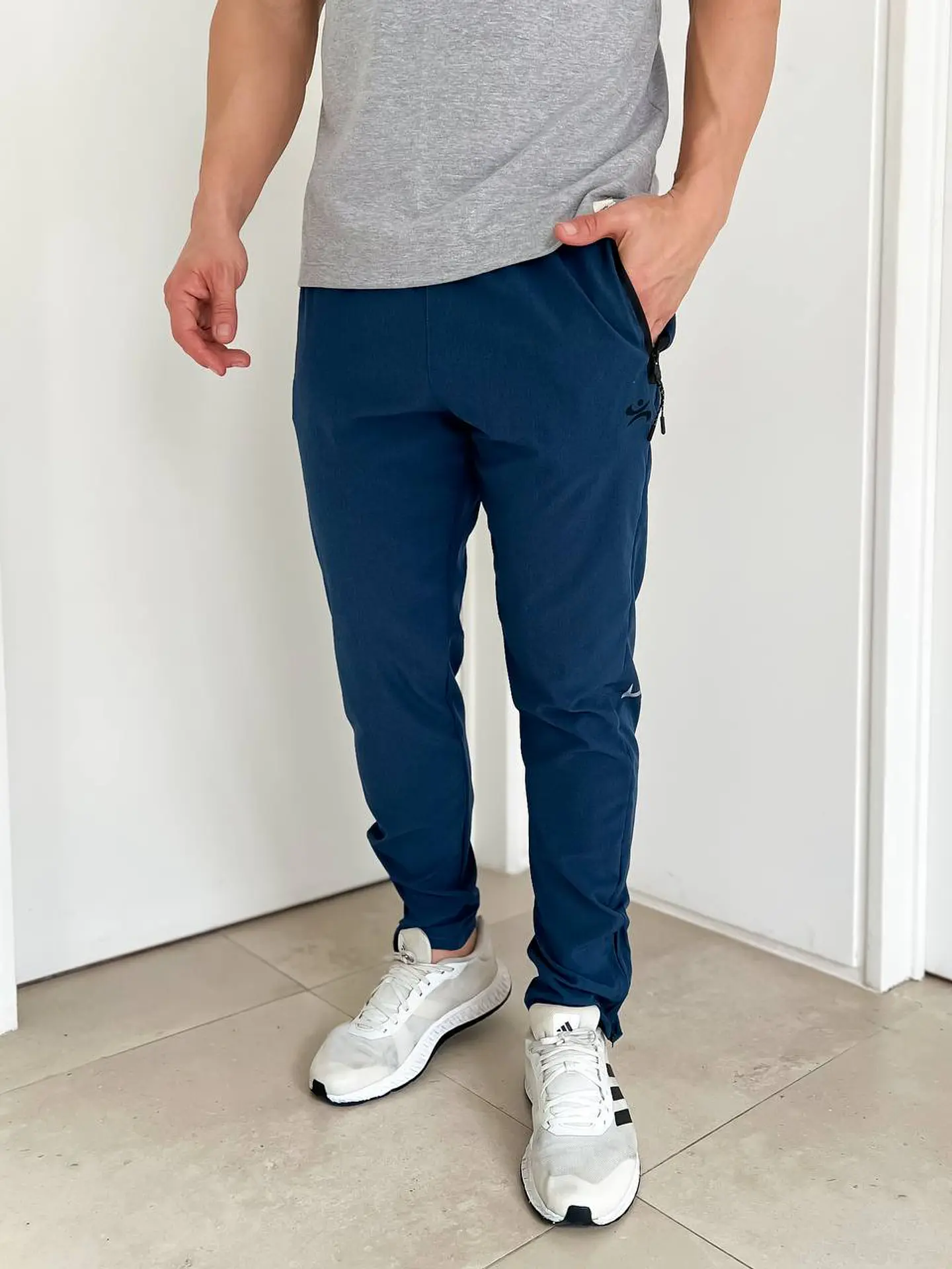 Pantalón Microfibra Hombre 15