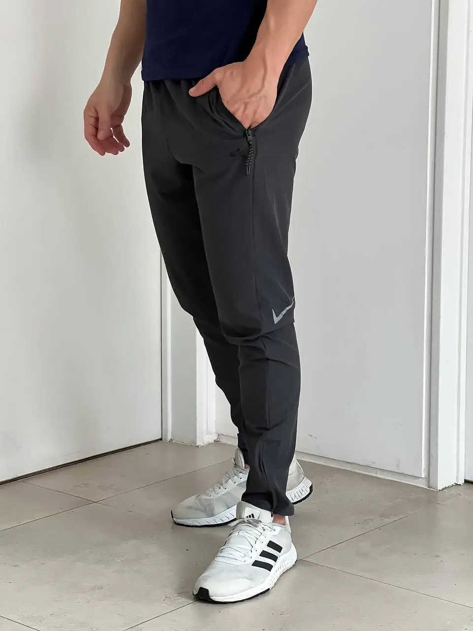 Pantalón Microfibra Hombre 19