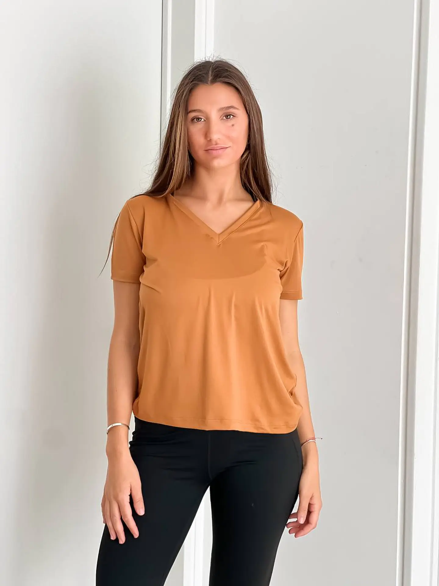 Mirra Remera Mujer 15